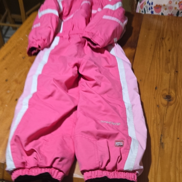 Spyder Sz 5 Pink And White One Piece Snowsuit - Picture 5 of 11